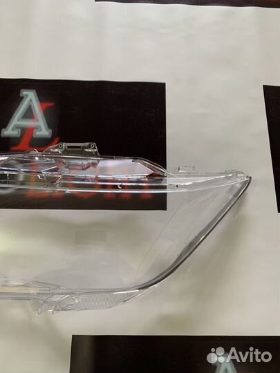 Стекло фары Toyota Camry V55 2014-2018 левое