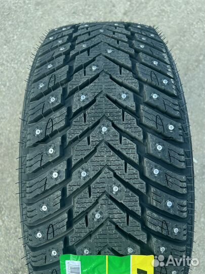 Kapsen IceMax RW516 225/40 R18 135U