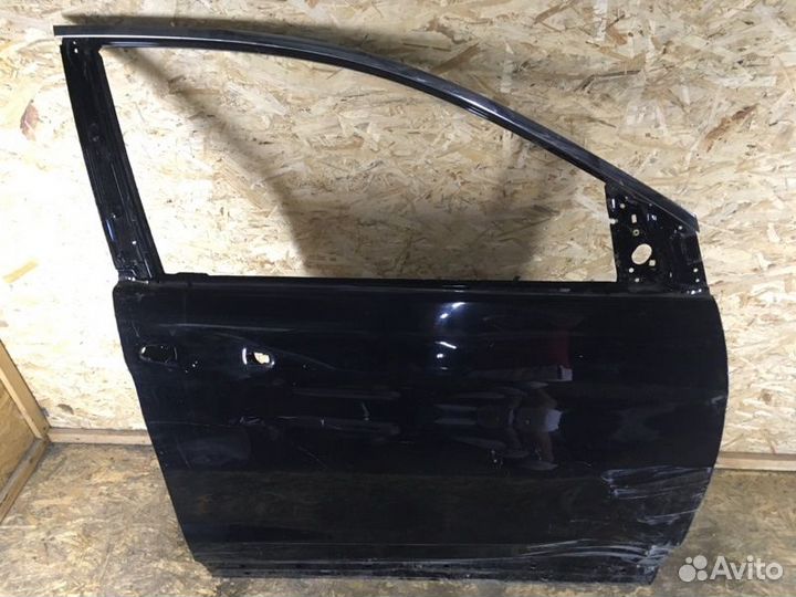 Дверь передняя правая Honda Cr-V 3
