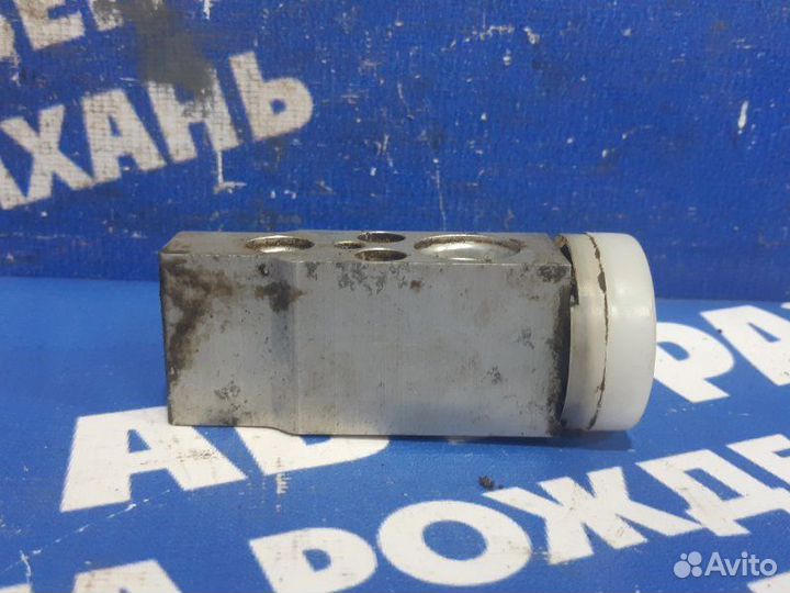 Клапан кондиционера Mitsubishi Lancer 9 седан 2004