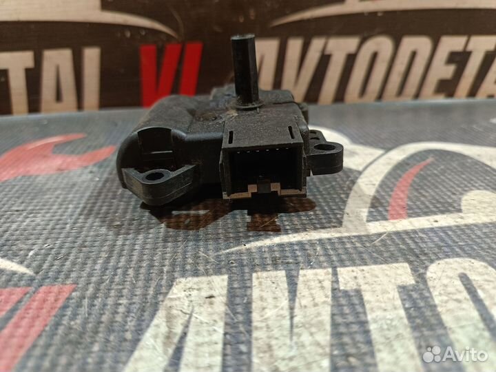 Сервопривод заслонки печки Ford Focus 1