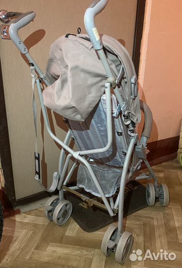 Прогулочная коляска трость