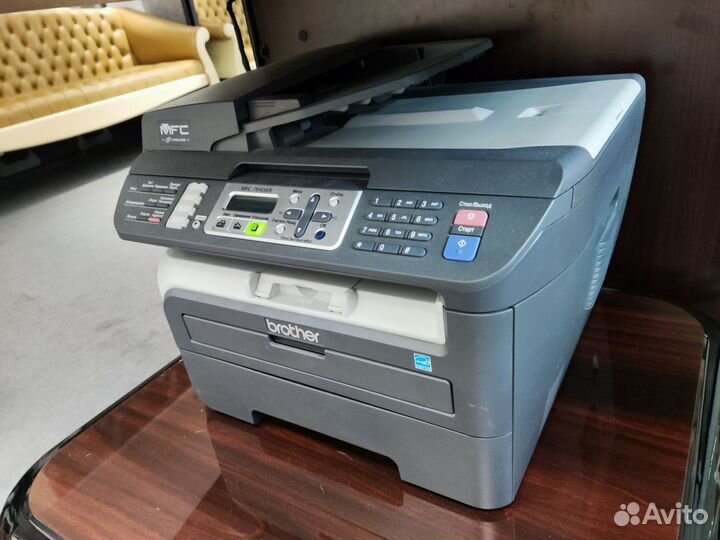 Мфу лазерный Brother MFC-7840WR