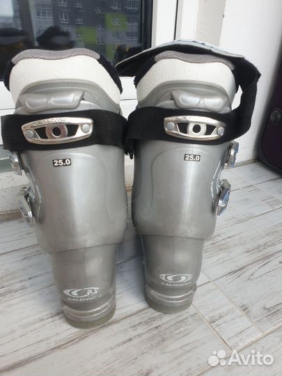 Горнолыжные ботинки 25.0 Salomon