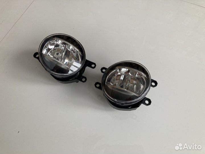 Фара противотуманная (1шт) LED на Toyota