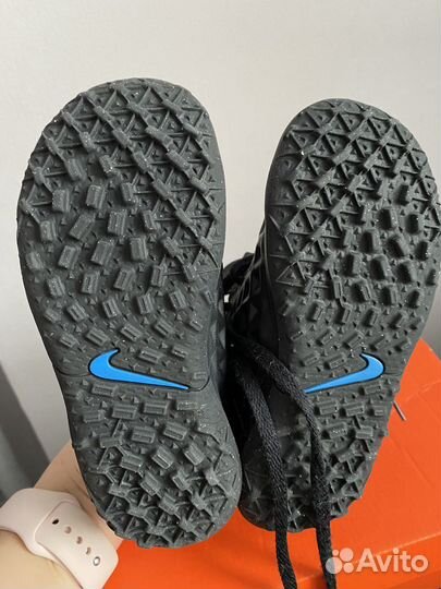 Бутсы шиповки Nike