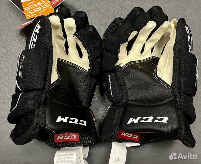 Краги хоккейные CCM jetspeed FT4 12''