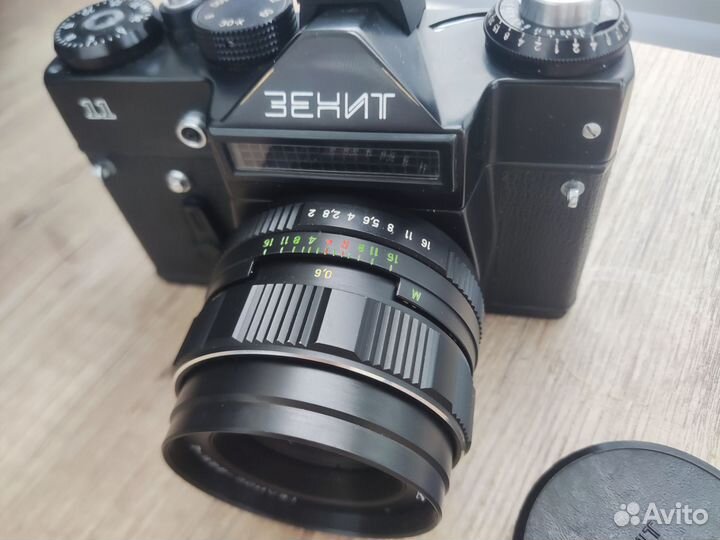 Зенит 11 Гелиос 44m-4 Резкий образец