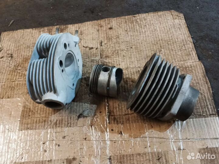 Головка поршень и цилиндр Урал правая сторона