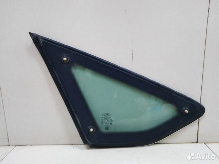 Стекло кузовное глухое правое Ford Focus 3 2011