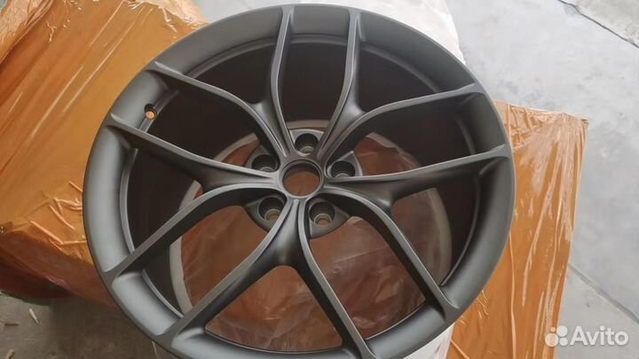 Кованые диски Tesla S Plaid Zero Z r20