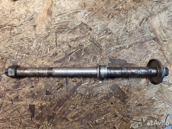 Zl750 ось заднего колеса