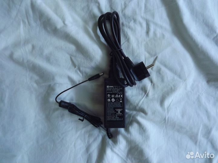 Зарядное устройство 48в -0.8А