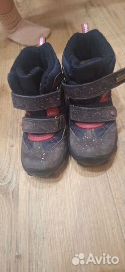 Ботинки зимние детские 22
