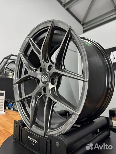 Новые диски R18 на Geely Monjaro 5/108