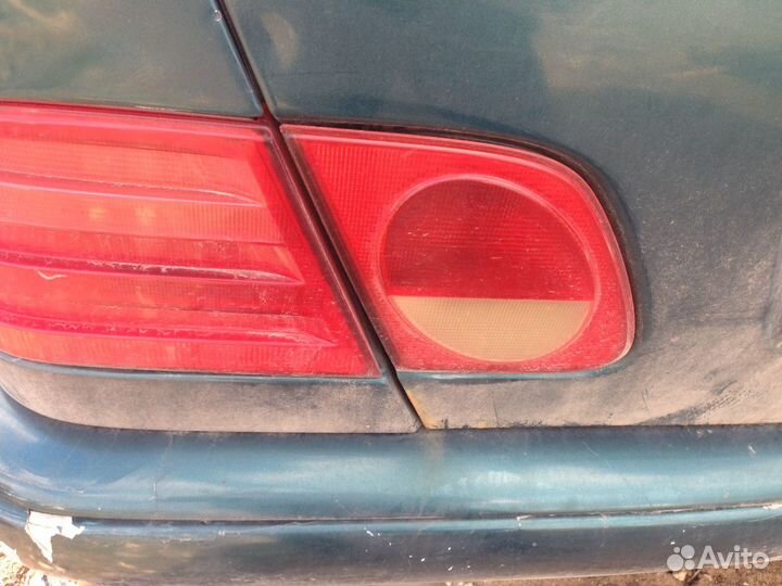 Фонарь задний мерседес бенц W210