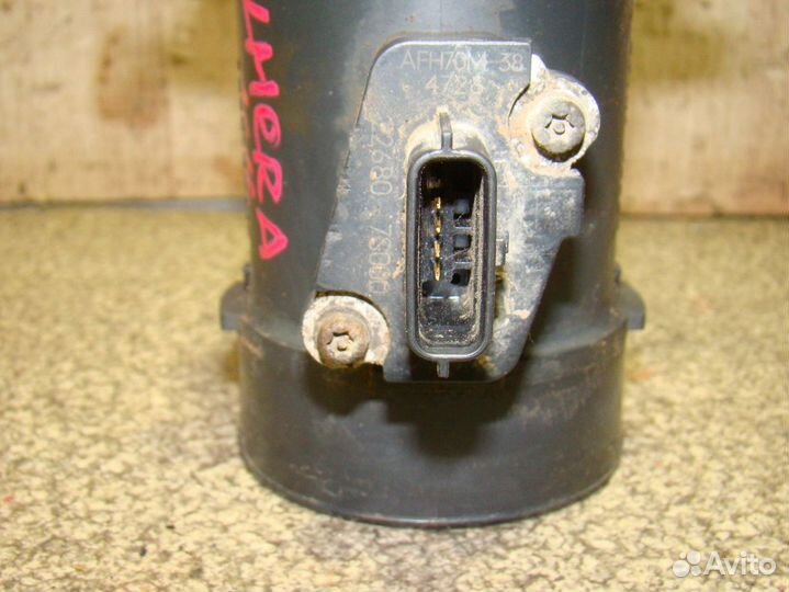 Расходомер воздуха Nissan Almera (N16)