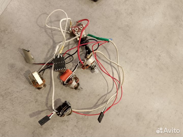 Звукосниматели EMG 81-85