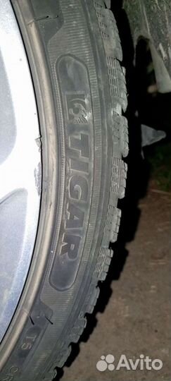 Tigar Winter 225/40 R18