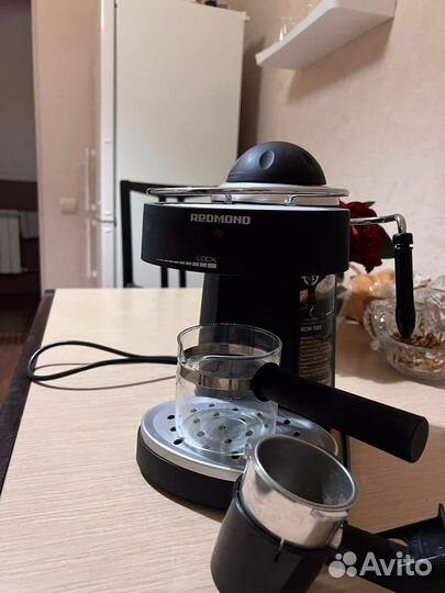 Кофеварка redmond rcm 1502