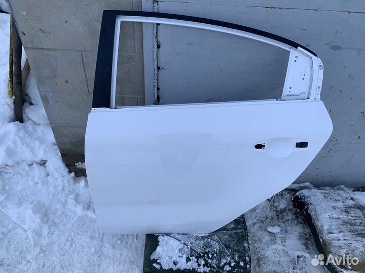 Дверь задняя левая Kia Rio 4 Оригинал 2017-2021