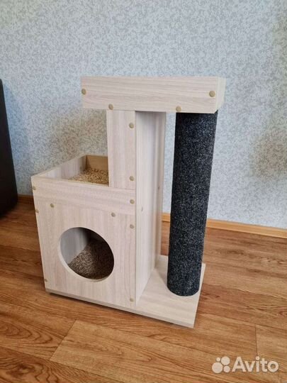 Домик для кошки, когтеточка