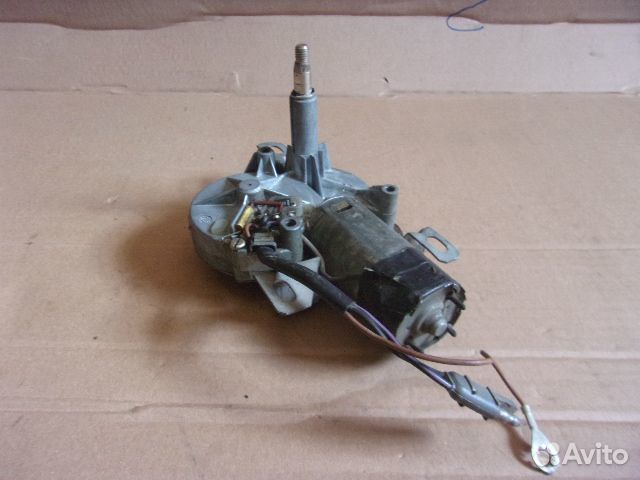 Форд Скорпио 85-92г. мотор стеклоочистителя задний