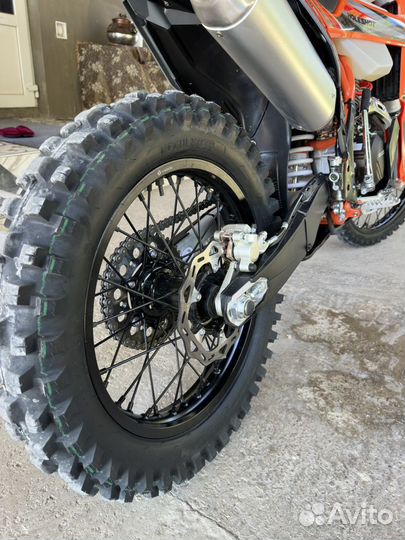 Regulmoto holeshot 300сс 172fmm Полноразмерный