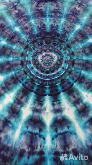 Футболка тайдай