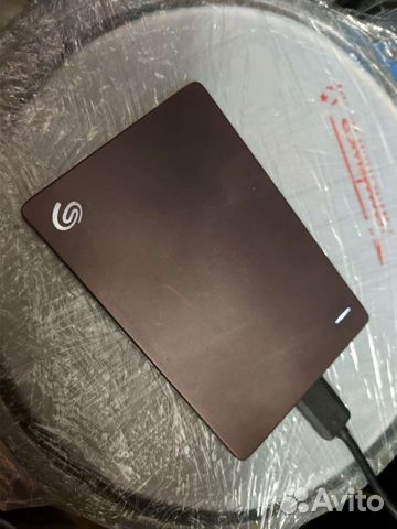 Внешний жесткий диск Seagate 2 Tb и 1 tb