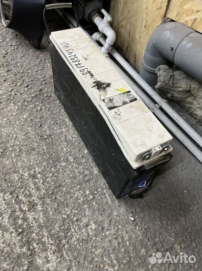 Аккамулятор агм