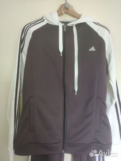 Спортивный костюм adidas женский