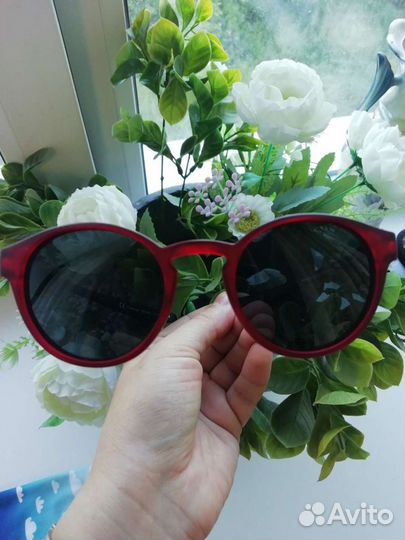 Детские солнечные очки invu kids