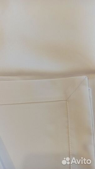 Белая Скатерть с салфетками на нг