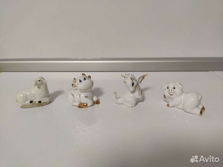 Фарфоровые статуэтки