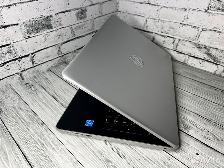 Офисный ноутбук HP с SSD (идеал)
