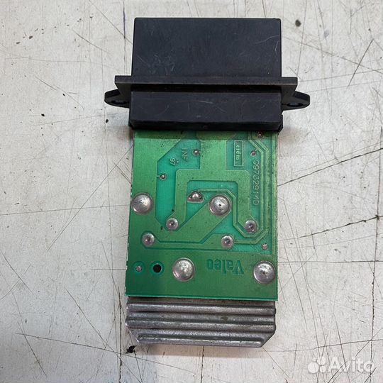 Резистор отопителя Renault Scenic 1