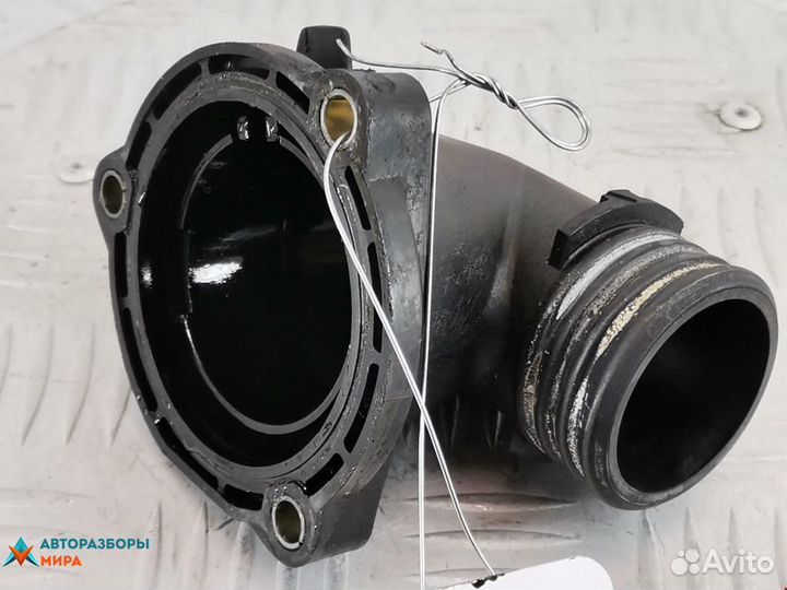 Корпус термостата BMW 5 E39 2000 11532244828