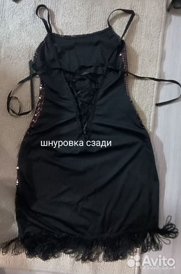 Обувь и платье латино