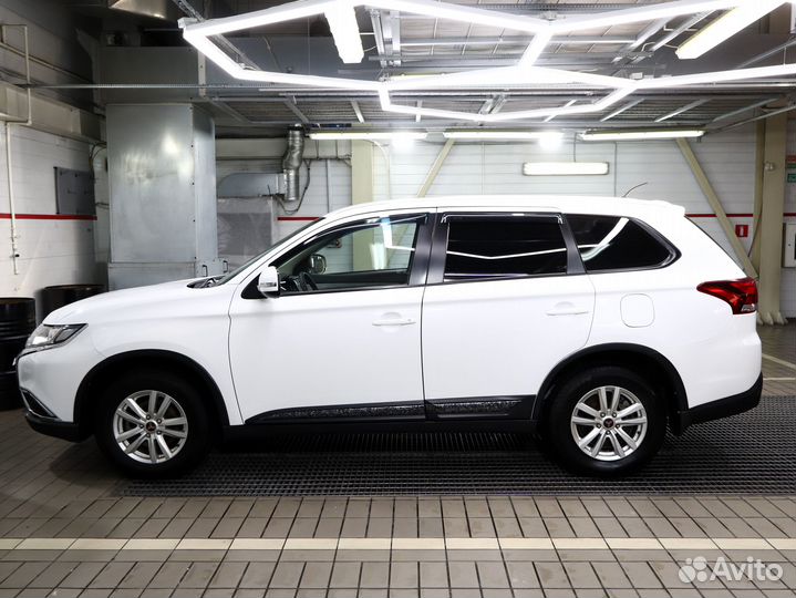 Mitsubishi Outlander 2.0 CVT, 2015, 112 800 км