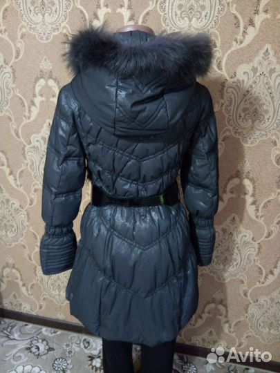 Пуховик женский