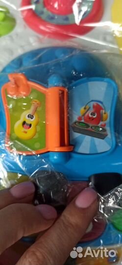 Развивающий столик chicco