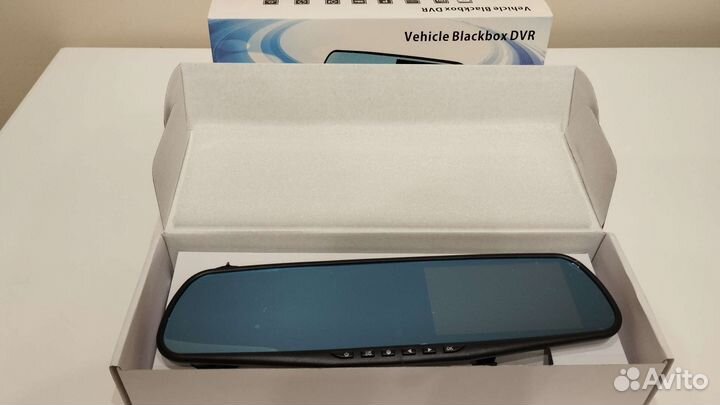 Видеорегистратор зеркало с камерой заднего вида