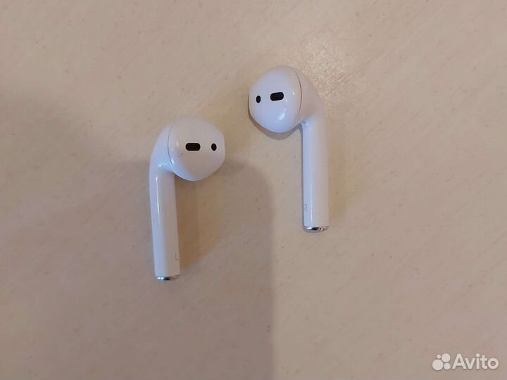 Наушники Apple AirPods 2