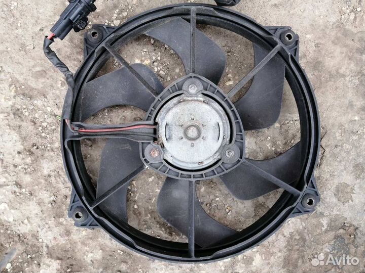 Вентилятор Охлаждения двигателя Ситроен Берлинго Б