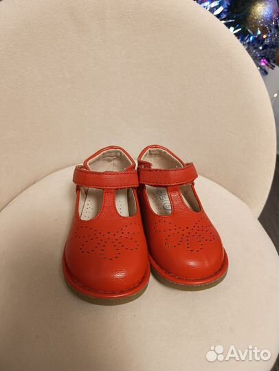 Туфли для девочки 25 размер