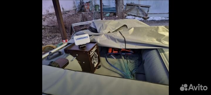 Универсальный стол с повороткой для эхолота