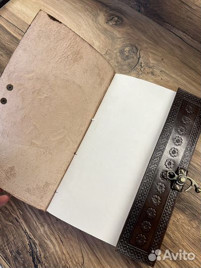 Блокнот, записная книжка