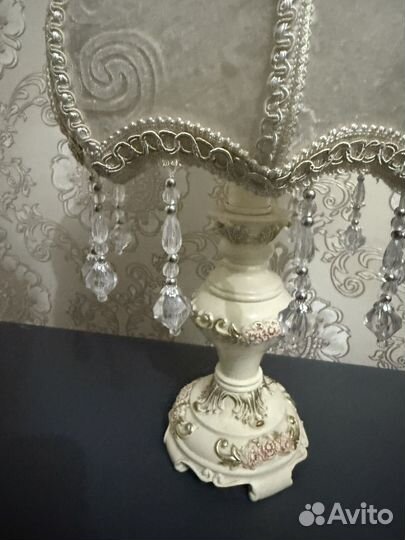 Светильник настольный