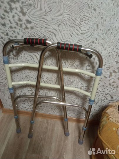 Ходунки шагающие складные